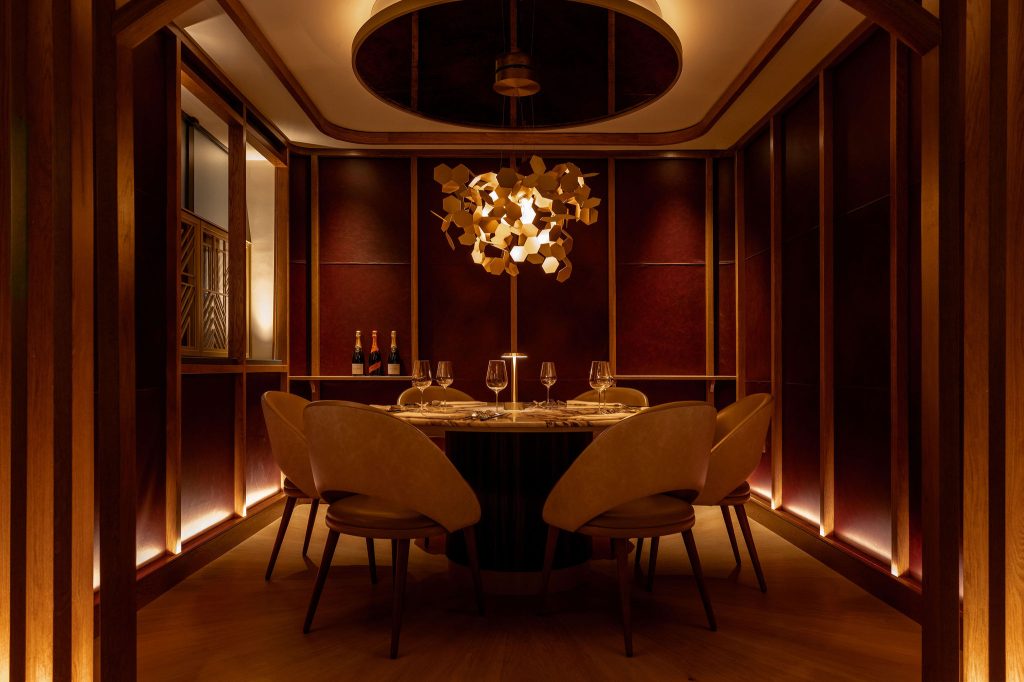 4DiningBooth5